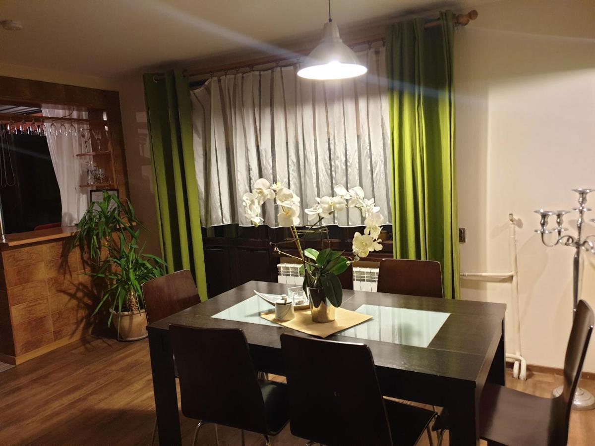 Sloneczne Apartamenty Krościenko Kültér fotó