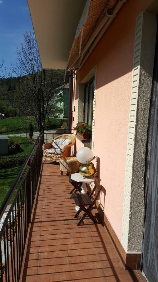 Sloneczne Apartamenty Krościenko Kültér fotó